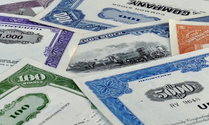 Отмывание долларов: Рынок предлагает возможности для размещения средств