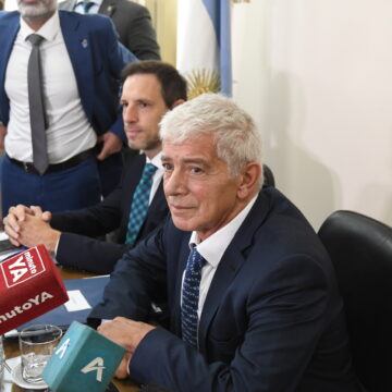 Ministro de Justicia, Mariano Cúneo Libarona фото Alfredo Ponce Правительство прибегнет к процедуре «per saltum» в отношении суда за решение, вынесенное в пользу провинции Чубут