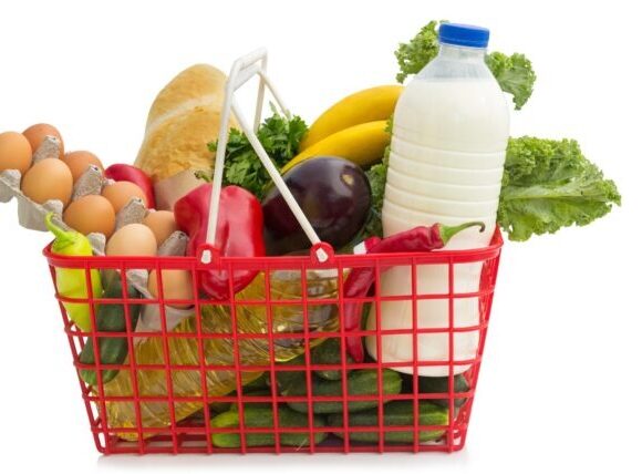 корзина Цены на сельскохозяйственную продукцию между полем и прилавком вырастают в 3,8 раза