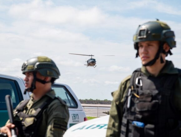 Росарио министерство Обороны - Ministerio de Defensa de Argentina 3 Правительство Аргентины развернуло в Росарио военные силы для борьбы с наркотрафиком