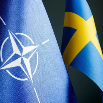 Швеция официально присоединяется к НАТО