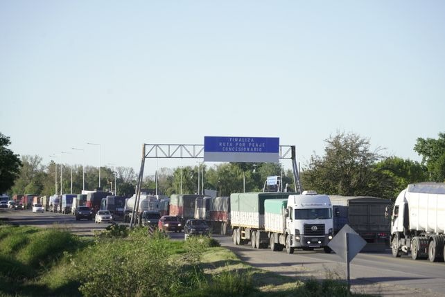 ruta A012 zona de Roldán Из-за обильного урожая в регион будет прибывать до 20 000 грузовиков в день