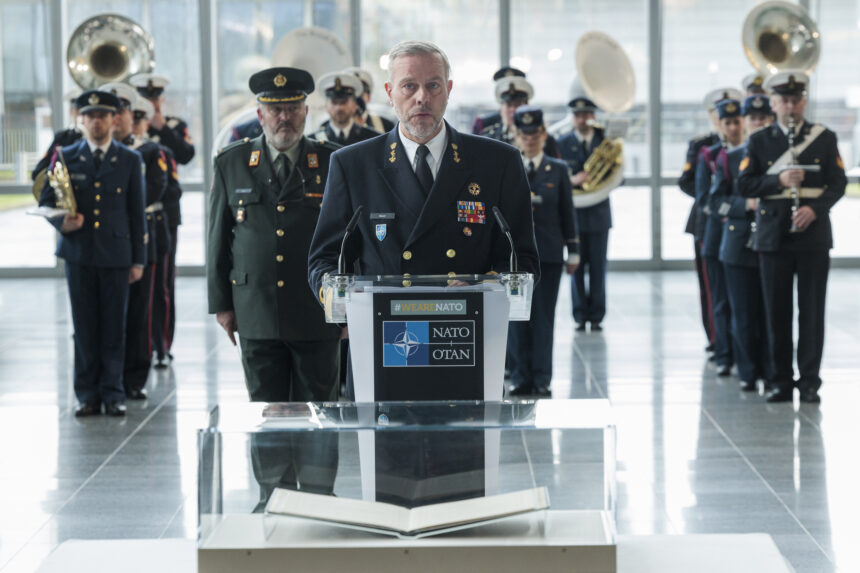 НАТО отмечает 75-летие НАТО отмечает 75-летие