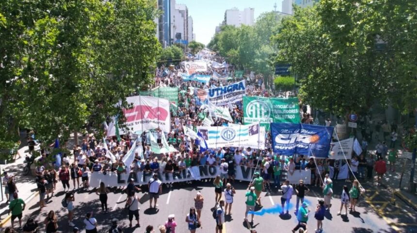 CGT не присоединится к маршу против Милея