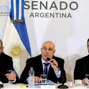 Закон Основы и фискальный пакет в Сенате: последние изменения, запрошенные оппозицией