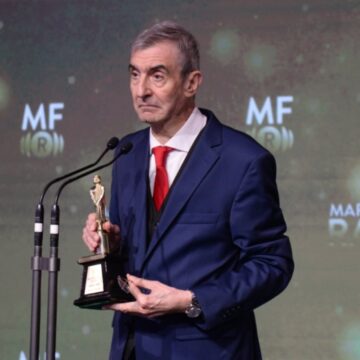 Нельсон Кастро после получения премии золотой Мартин Фьерро: «Раскол удушает, плюрализм обогащает»