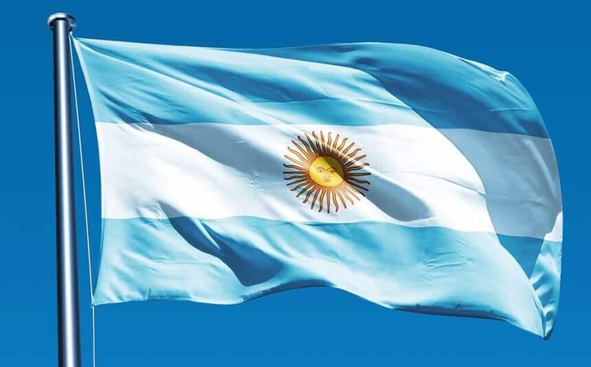 20 июня: День Государственного Флага Аргентины