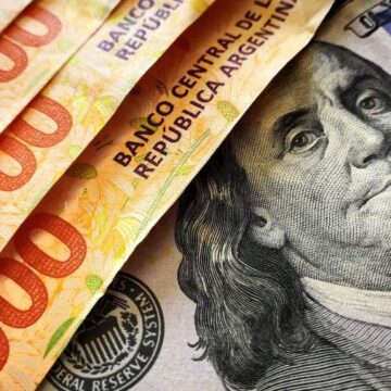Долларизация: страны, использующие доллар США, и их результаты