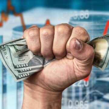 Новый монетарный режим, вступает в силу в понедельник, чего ждать от доллара