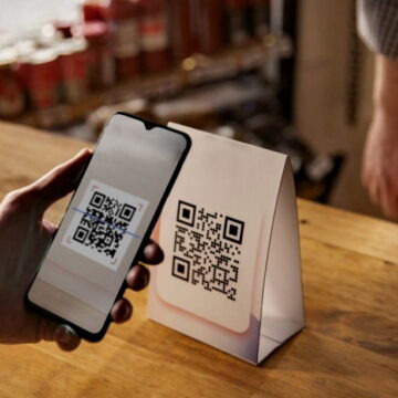 Разрешена оплата чаевых с помощью электронных инструментов