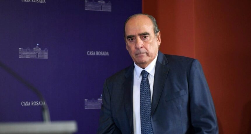 Правительство внесло официальные изменения в структуру кабинета министров