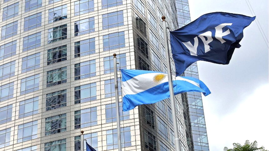 Суд США готовится вынести решение по аресту активов YPF