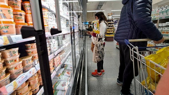 фото Mariano Fuchila Супермаркеты Аргентины отказываются повышать цены на продукты несмотря на рост курса доллара