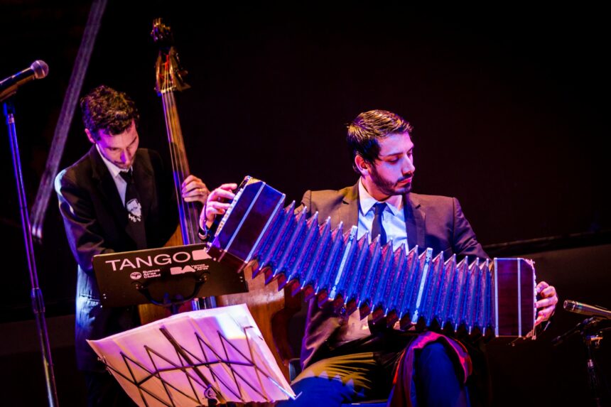 Две пары из Буэноса и одна из Чубута выиграли Кубок мира по танго