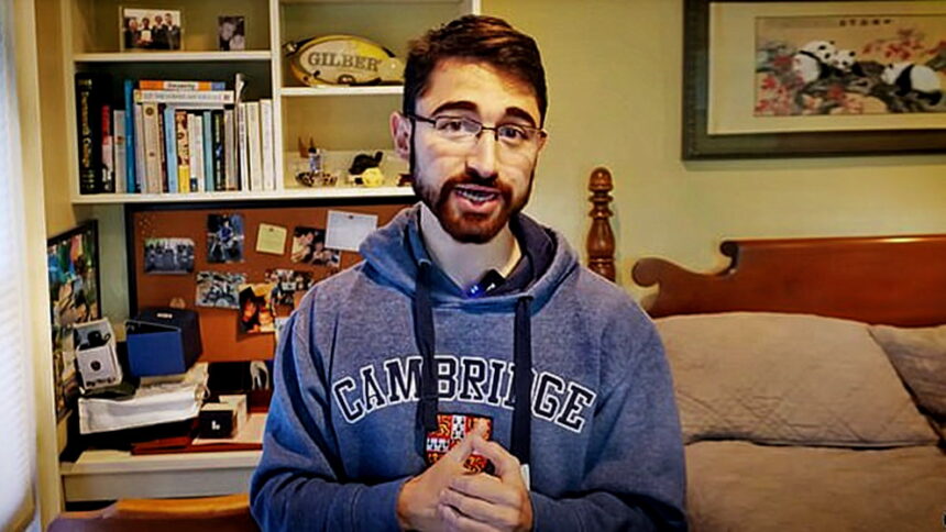 Nick Norwitz кадр из видео на платформе YouTube В течение месяца по 24 яйца в день, чтобы увидеть, как изменится уровень холестерина