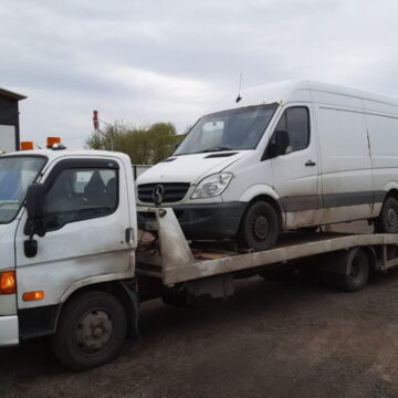 Правительство покончило с «регистрацией Можано» для водителей грузовиков