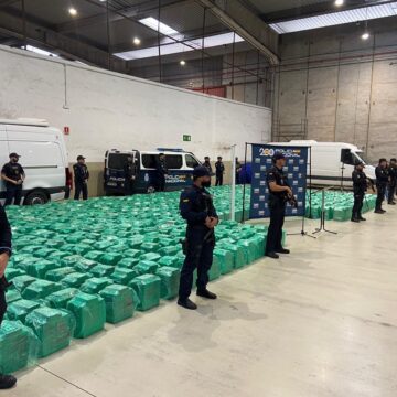 Полиция провела крупнейшую в истории Испании конфискацию кокаина