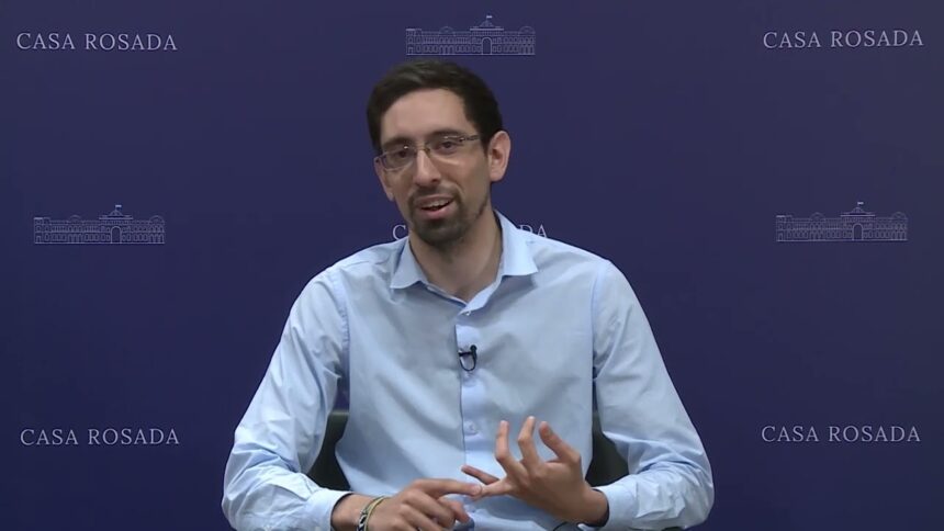 Правительство настаивает на контроле университетских бюджетов для прозрачности