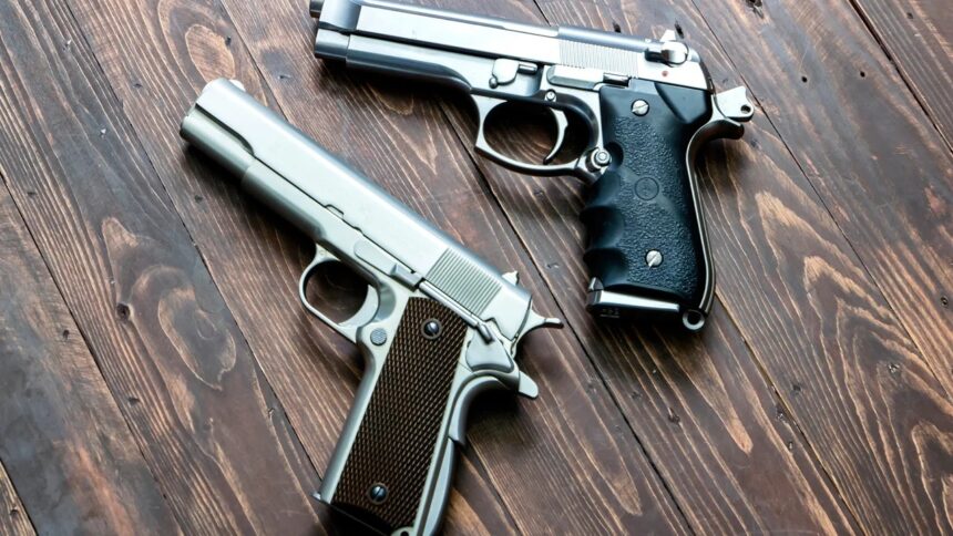 Снижение возраста для владения оружием до 18 лет