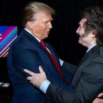 Трамп пригласил Милея на инаугурацию в Вашингтоне Трамп пригласил Милея на инаугурацию в Вашингтоне