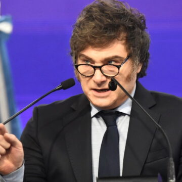 Хавьер Милей о своей экономической программе: Переход к свободному плаванию и снижение инфляции