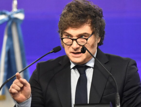 Хавьер Милей о своей экономической программе: Переход к свободному плаванию и снижение инфляции