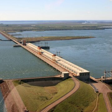 Споры в процессе тендера на управление водным путем Парана-Парагвай