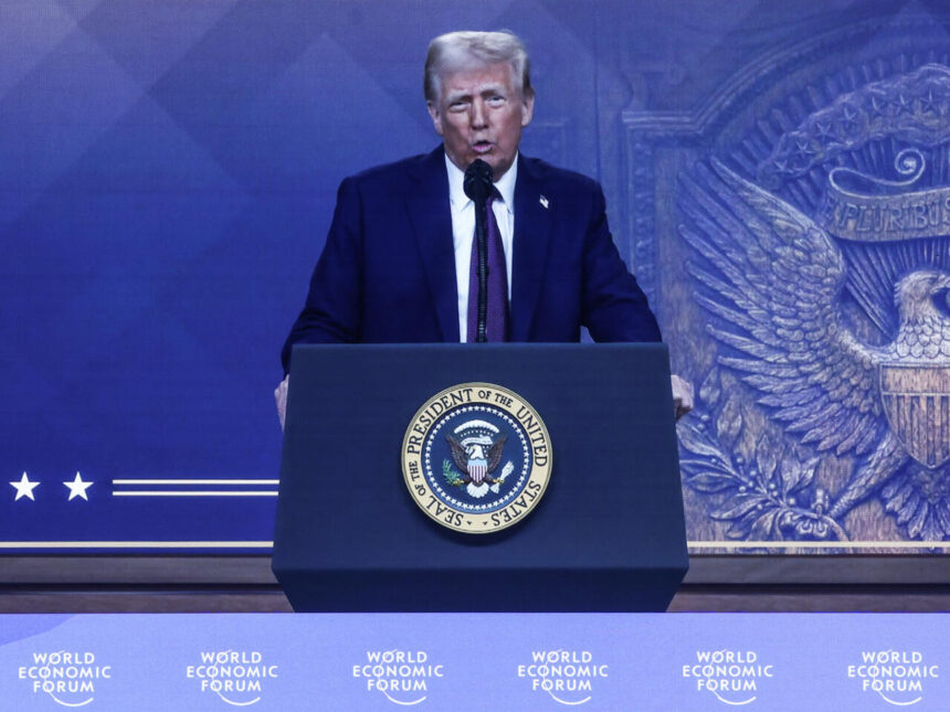 Трамп выразил готовность работать над сокращением ядерных вооружений с Россией и Китаем