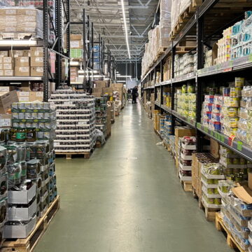 Cencosud приобретает оптовые супермаркеты Makro и Basualdo за 122,5 млн долларов США