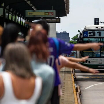 Foto Agencia Noticias Argentinas - DAMIAN DOPACIO colectivos de CABA
