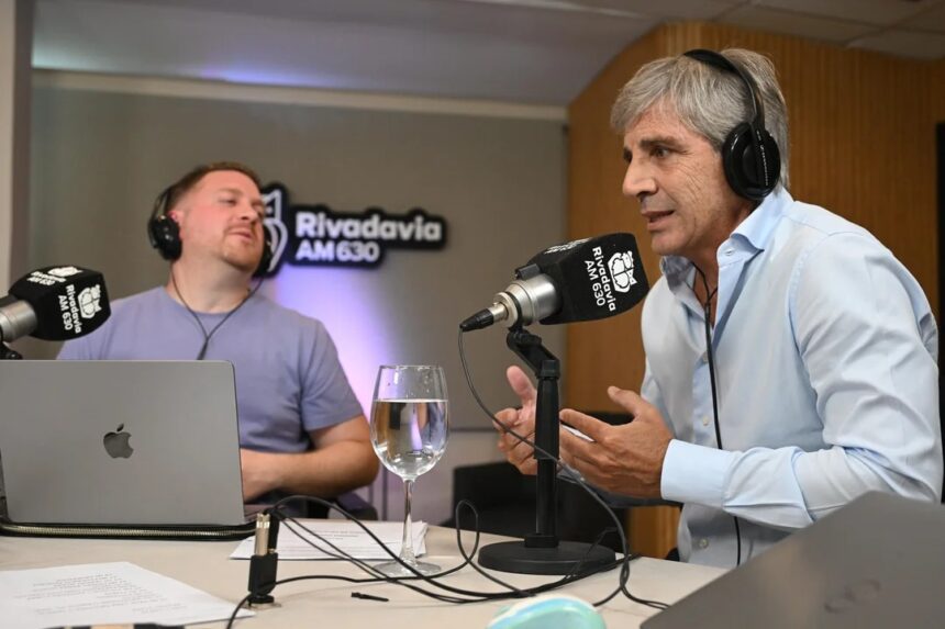 Luis Caputo, Radio Rivadavia foto Agencia Noticias Argentinas Juan Foglia Луис Капуто прогнозирует рекордно низкую инфляцию в 2,3% в январе: