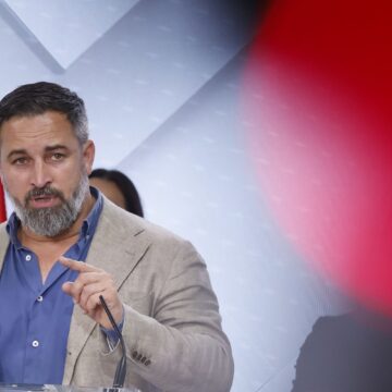 Santiago Abascal, Fuente EFE autor Javier Lizon Массовые депортации: предложение партии Vox после исламистского нападения в Австрии