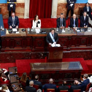 25 самых мощных цитат Хавьера Милея на открытии сессий Национального Парламента