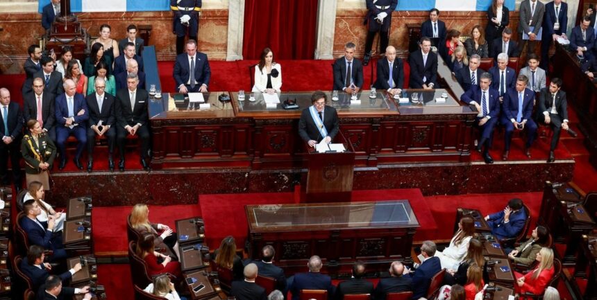 Javier Milei en el Congreso foto REUTERS - Matias Baglietto 25 самых мощных цитат Хавьера Милея на открытии сессий Национального Парламента