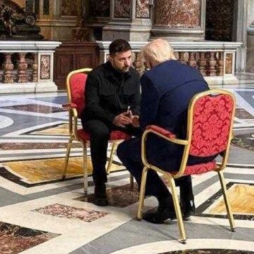 Donald Trump se reunió con Volodimir Zelenski antes de asistir al funeral del papa Francisco (Foto Prensa Presidencia de Ucrania) Неожиданная встреча Трампа и Зеленского в Ватикане: шаг к миру