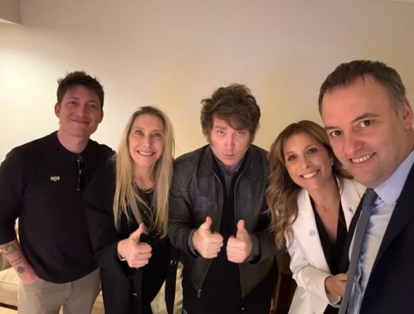 La Libertad Avanza победила PRO на выборах в Буэнос-Айресе: итоги 2025 года