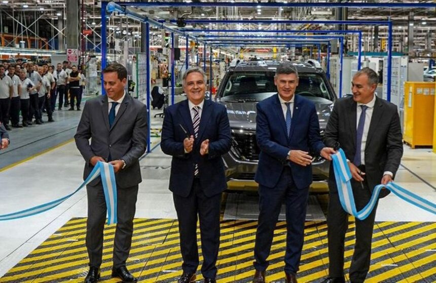 Stellantis запускает производство пикапа Fiat Titano в Кордове с инвестициями 385 млн U$D