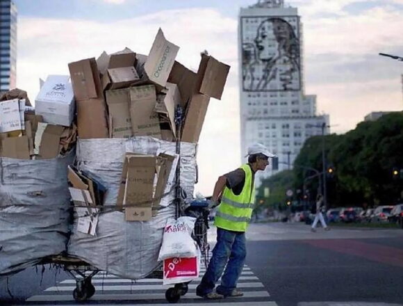 Уровень бедности в Буэнос-Айресе снизился до 19,9% в 2025 году