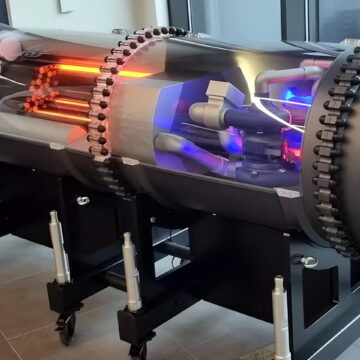Rolls-Royce инвестирует в ядерные реакторы для ИИ и флота