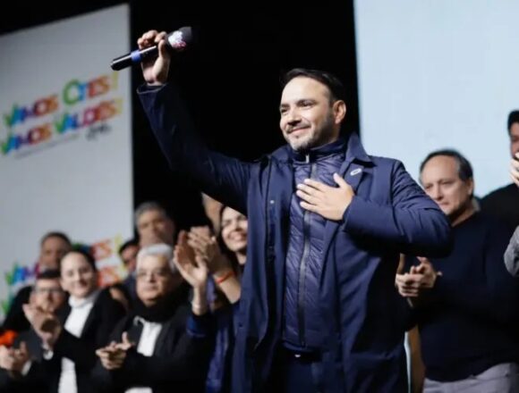 Выборы в Корриентес: Хуан Пабло Вальдес побеждает, Ла Либертад Аванса терпит поражение