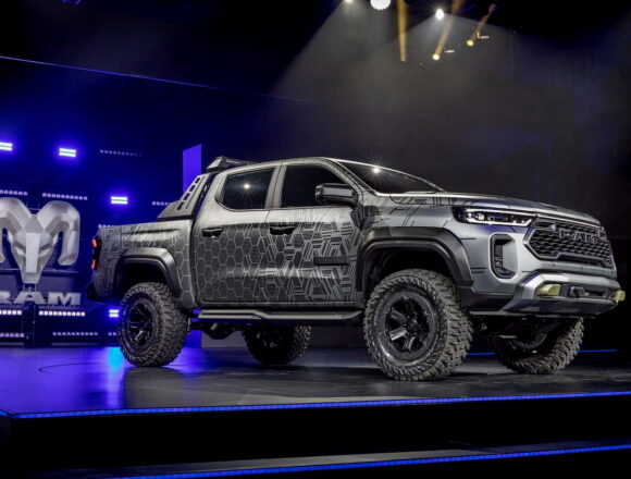 Ram Dakota: раскрыты дизайн и версии пикапа из Аргентины Ram Dakota: раскрыты дизайн и версии пикапа из Аргентины