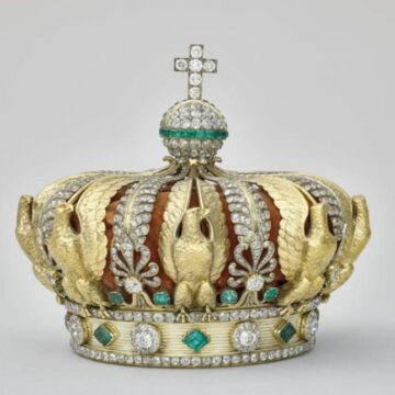 Ограбление Лувра: похищены королевские регалии эпохи Наполеона