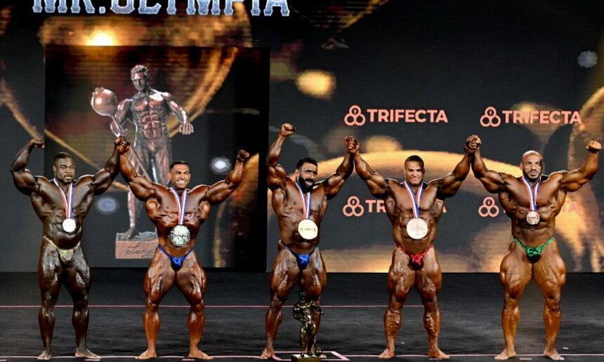 Дерек Лансфорд, двукратный чемпион Mr. Olympia 2025: триумф и споры