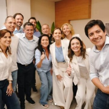 Пять новых депутатов от Ла Либертад Аванса из Кордовы в 2025 году Пять новых депутатов от Ла Либертад Аванса из Кордовы в 2025 году