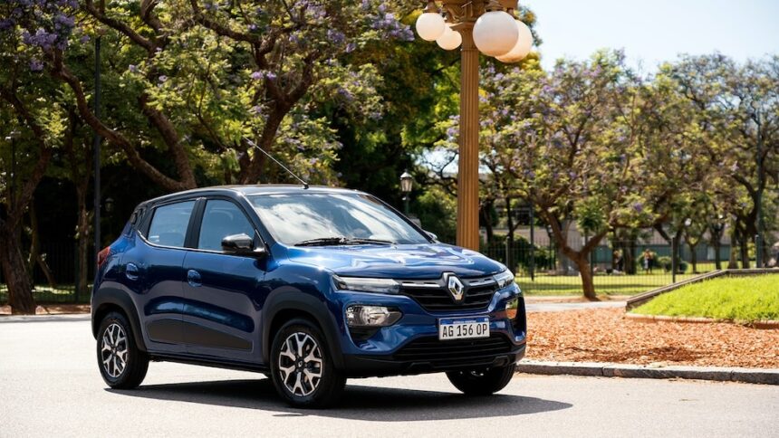el Renault Kwid Самые дешёвые новые автомобили в 2025 году: Renault Kwid и Fiat Mobi