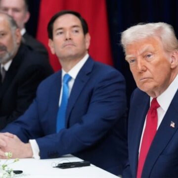 Трамп приказывает Пентагону возобновить ядерные испытания для равенства с Россией и Китаем