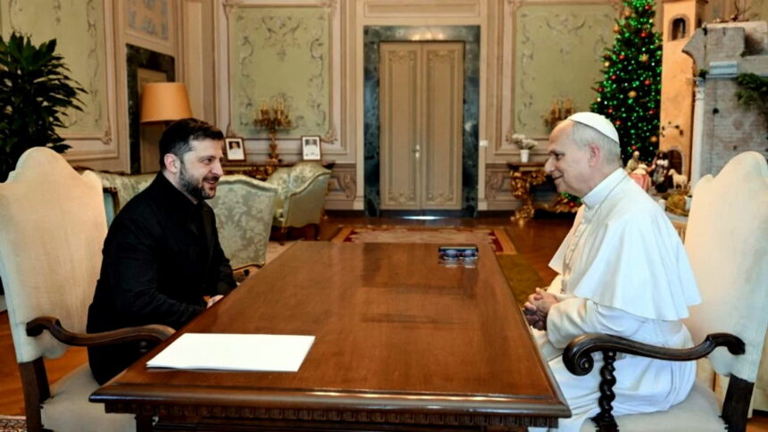 Папа Римский принял Зеленского и призвал к миру в Украине
