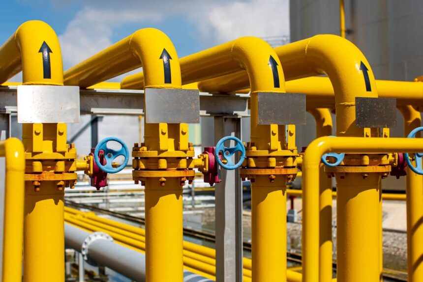 Правительство устанавливает Единый годовой тариф на газ для бытовых потребителей в 2026 году