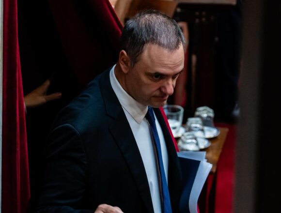 Суд рассматривает необходимость вызов Мануэля Адорни на допрос Суд рассматривает необходимость вызов Мануэля Адорни на допрос