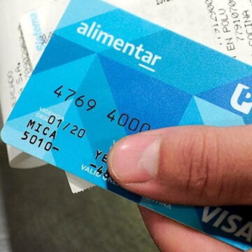 Правительство Аргентины с мая повысило Prestación Alimentar на 38%